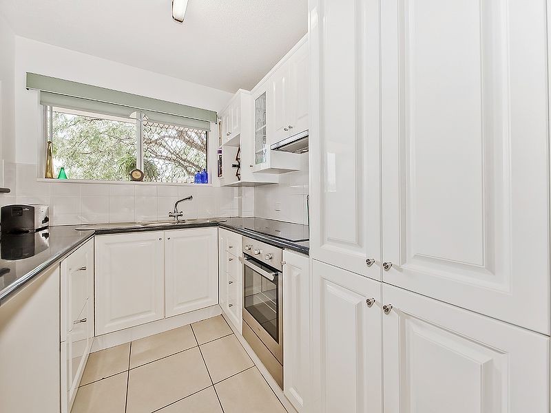 2/41 Shire Street, Coorparoo QLD 4151