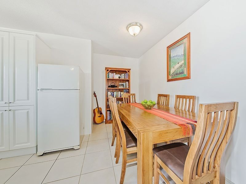 2/41 Shire Street, Coorparoo QLD 4151