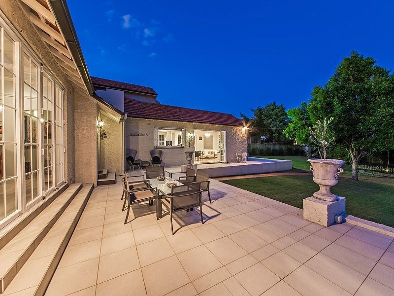 29 Welwyn Crescent, Coorparoo QLD 4151