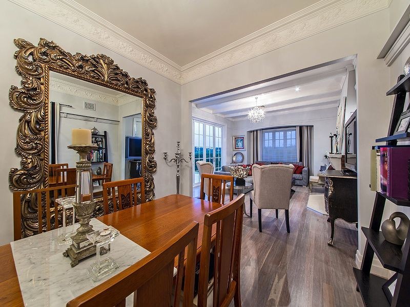 29 Welwyn Crescent, Coorparoo QLD 4151