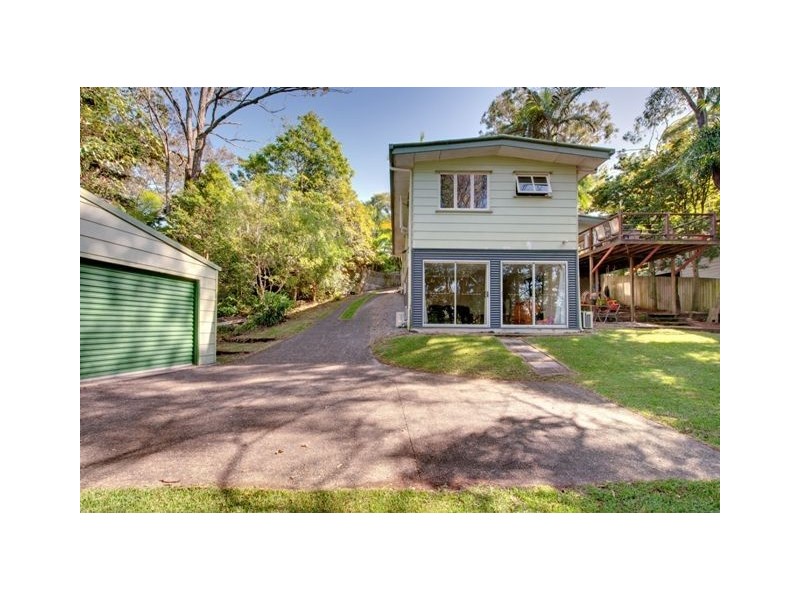 13 Kerrydan Street, Holland Park West QLD 4121