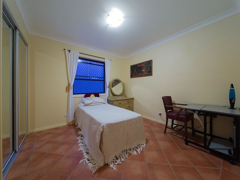 41 Ernest Street, Camp Hill QLD 4152