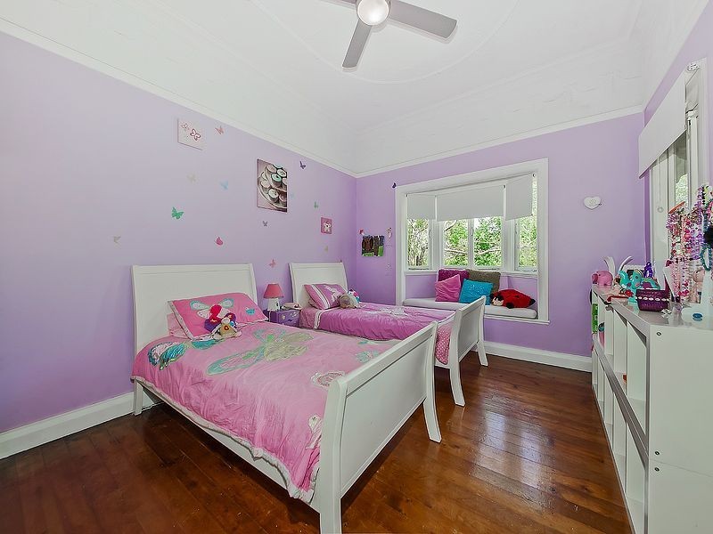 370 Cavendish Road, Coorparoo QLD 4151