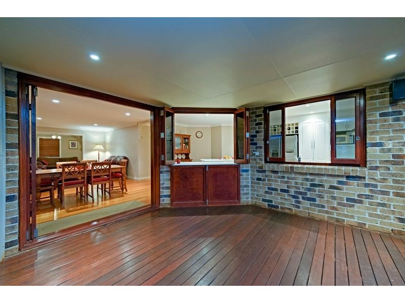 37 Piccadilly Place, Carindale QLD 4152