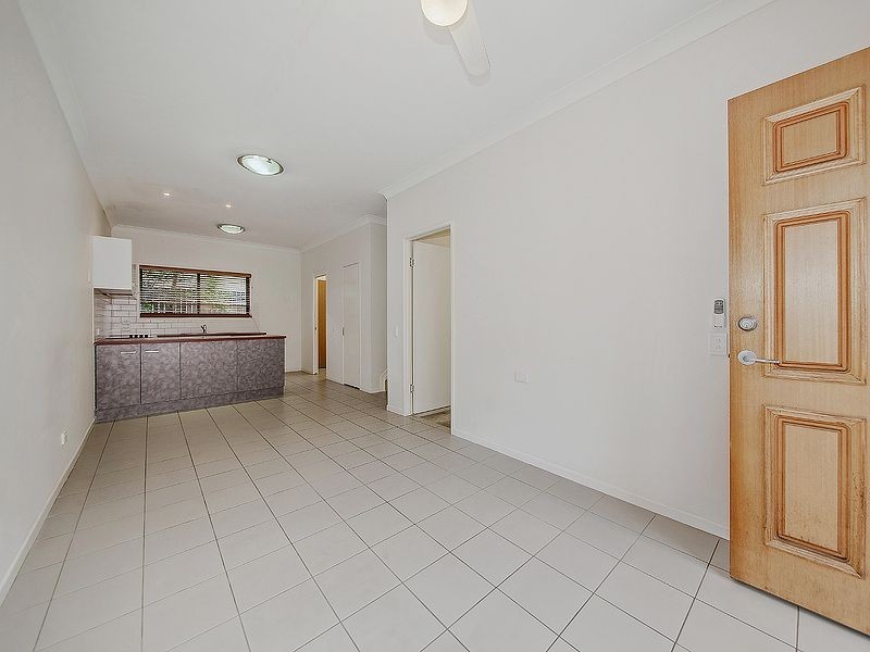 8/11 Cardross Street, Yeerongpilly QLD 4105