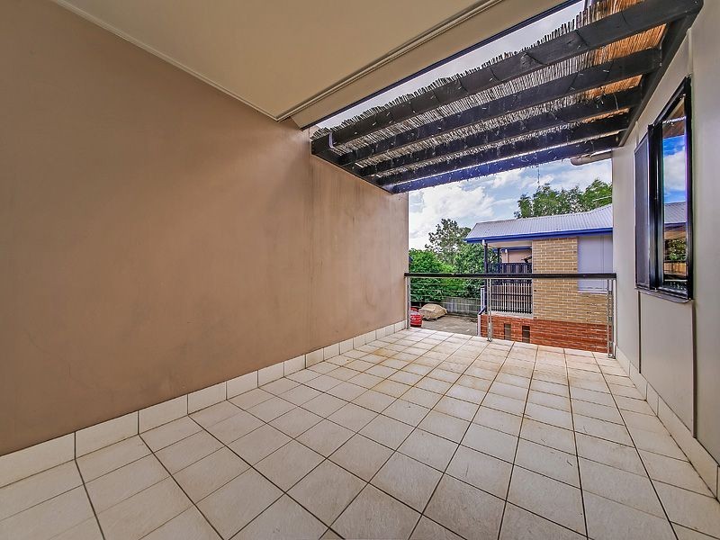8/11 Cardross Street, Yeerongpilly QLD 4105