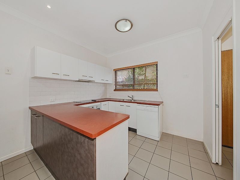 8/11 Cardross Street, Yeerongpilly QLD 4105