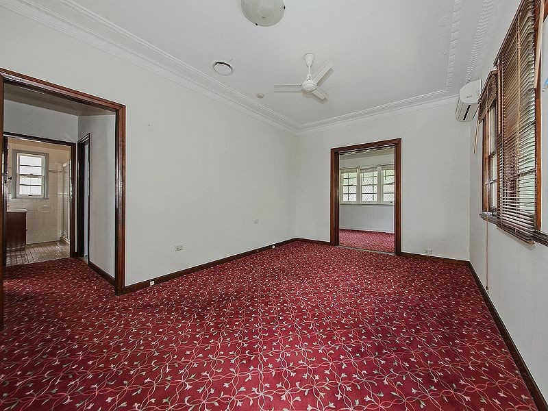 72 Wilkie Street, Yeerongpilly QLD 4105