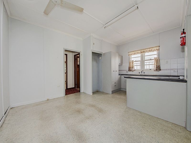 72 Wilkie Street, Yeerongpilly QLD 4105