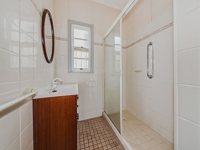 72 Wilkie Street, Yeerongpilly QLD 4105