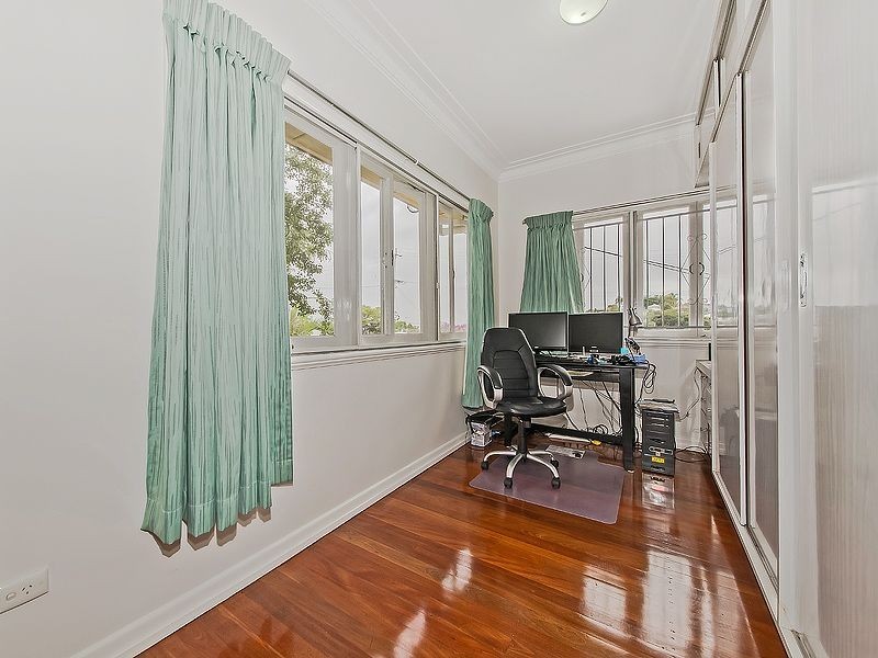 33 Illidge Street, Coorparoo QLD 4151