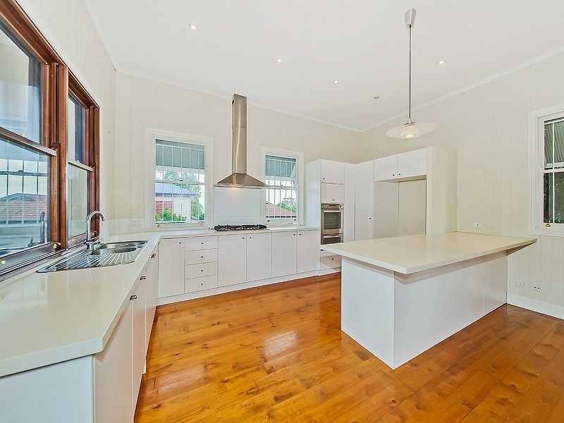 19 Green Street, Yeerongpilly QLD 4105