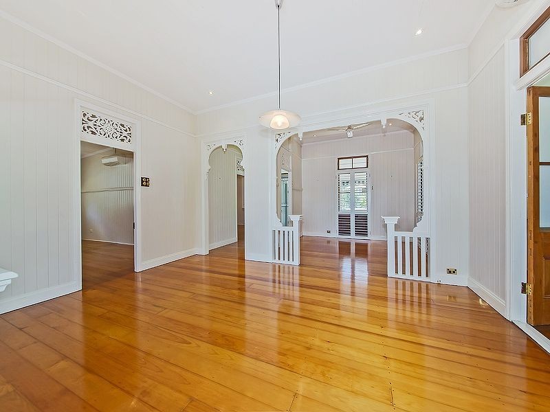 19 Green Street, Yeerongpilly QLD 4105