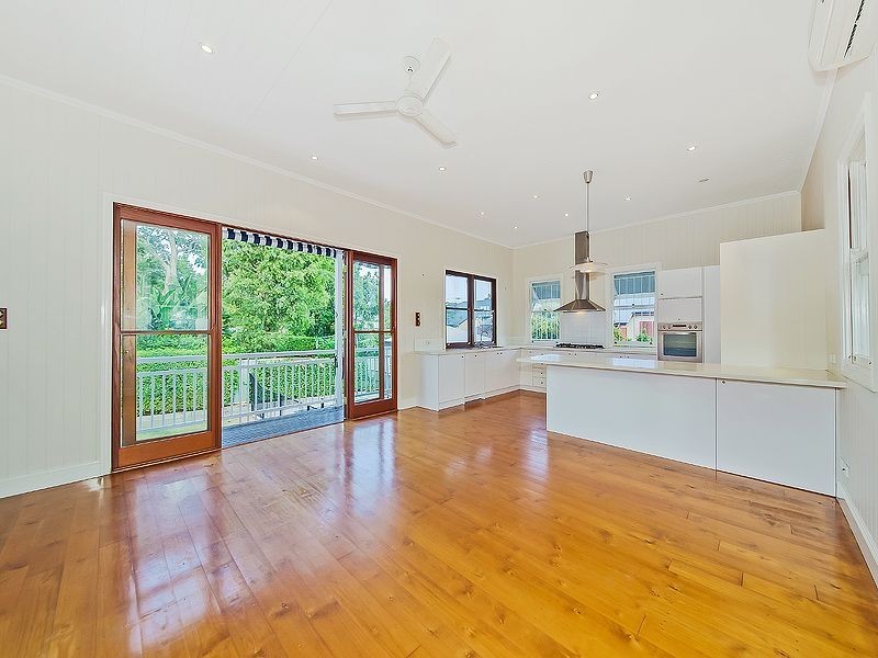 19 Green Street, Yeerongpilly QLD 4105