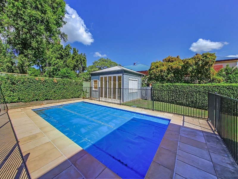 19 Green Street, Yeerongpilly QLD 4105