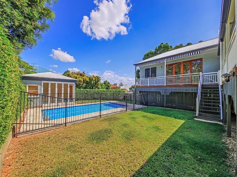 19 Green Street, Yeerongpilly QLD 4105