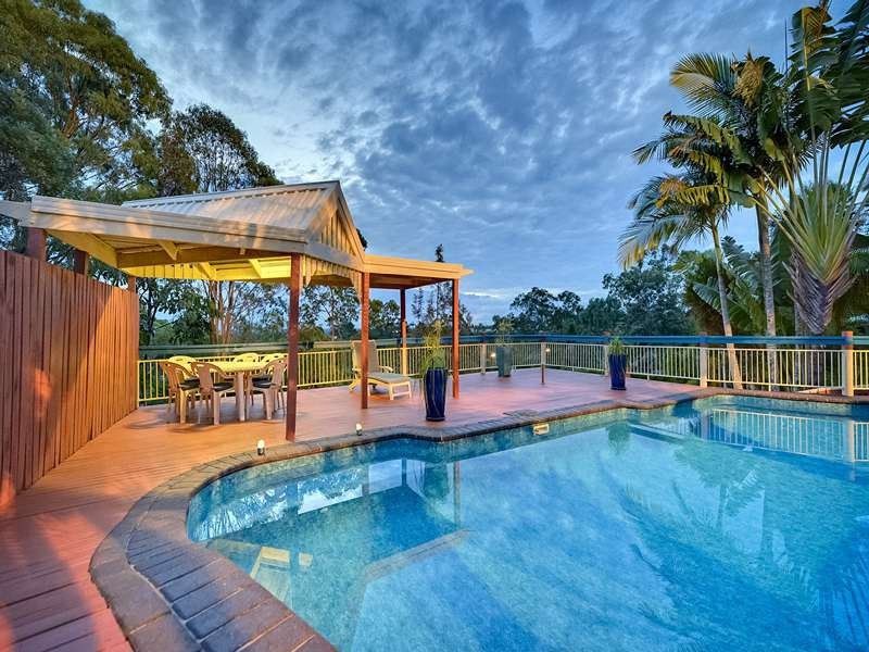 54 Jasmine Crescent, Shailer Park QLD 4128