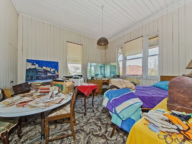 68 Macrossan Avenue, Norman Park QLD 4170