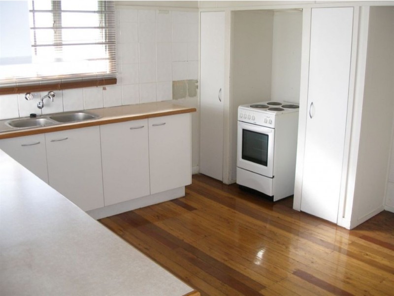 25 Bovelles Street, Camp Hill QLD 4152