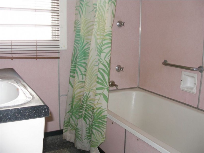 25 Bovelles Street, Camp Hill QLD 4152