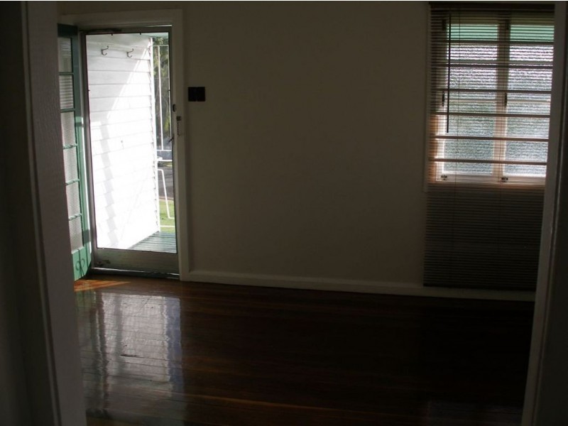 25 Bovelles Street, Camp Hill QLD 4152