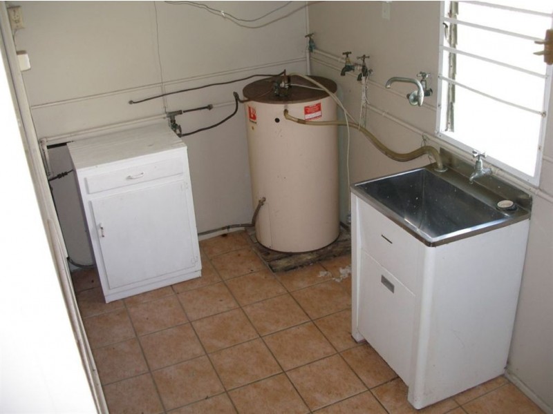 25 Bovelles Street, Camp Hill QLD 4152