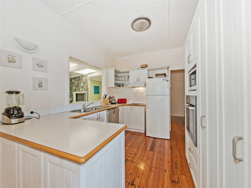 56 Kelsey Street, Coorparoo QLD 4151