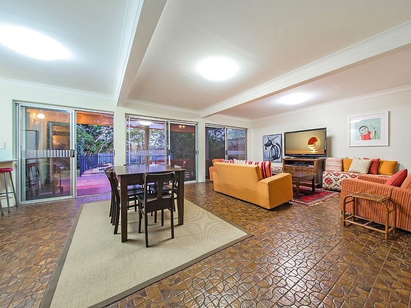 121 Sackville Street, Greenslopes QLD 4120