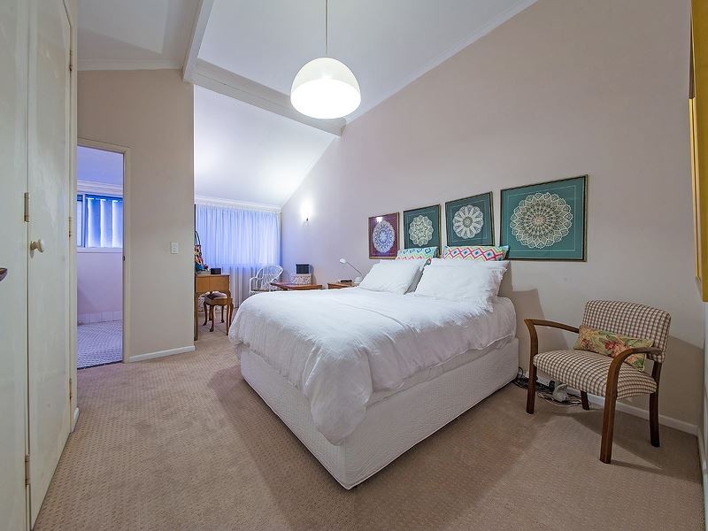 121 Sackville Street, Greenslopes QLD 4120