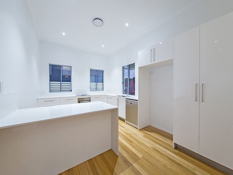 72 Plimsoll Street, Greenslopes QLD 4120