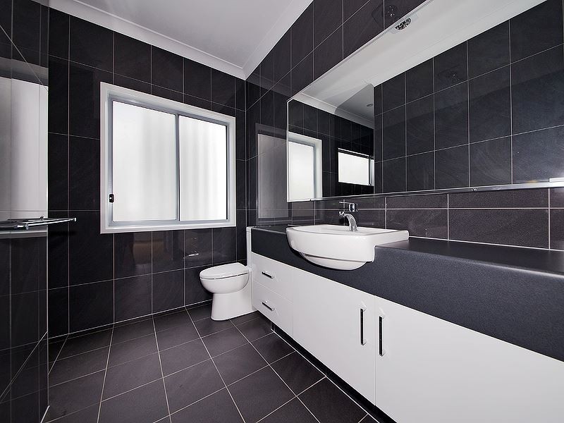 72 Plimsoll Street, Greenslopes QLD 4120