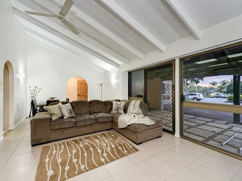 7 Solent Court, Daisy Hill QLD 4127