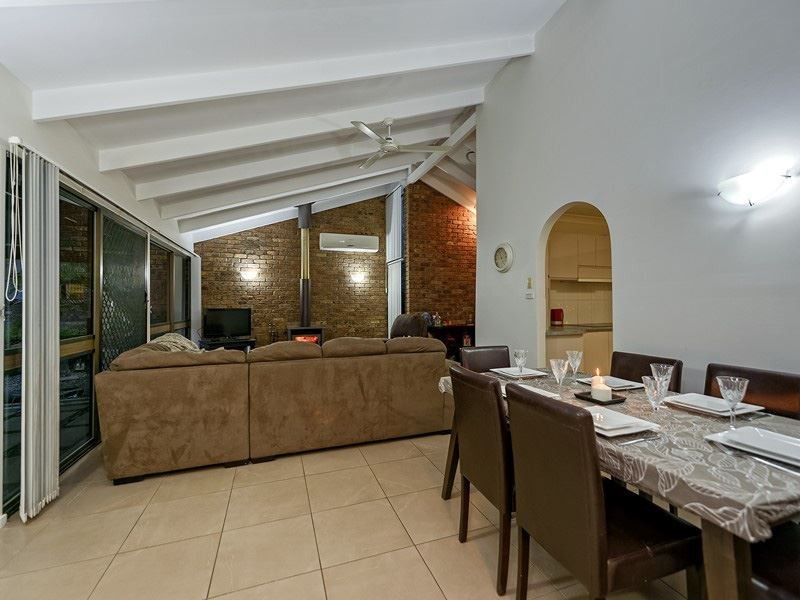 7 Solent Court, Daisy Hill QLD 4127