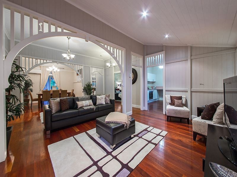 7 Norfolk Street, Coorparoo QLD 4151