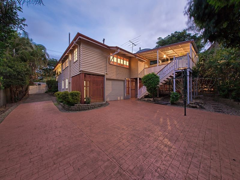 7 Norfolk Street, Coorparoo QLD 4151