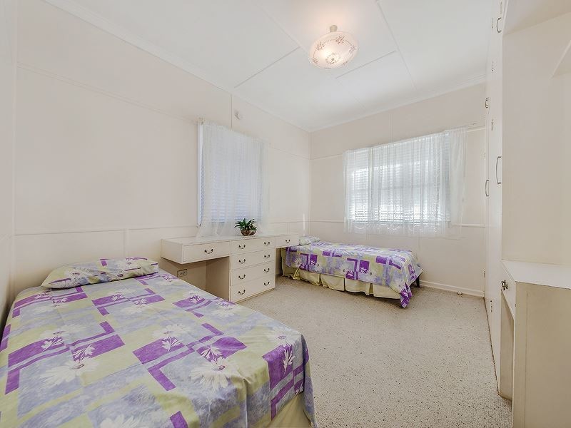 56 Solar Street, Coorparoo QLD 4151