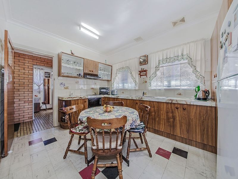 21 Miriam Street, Holland Park West QLD 4121