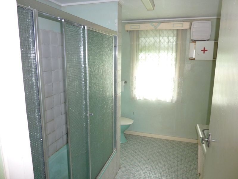 11 Wolseley Street, Woolloongabba QLD 4102