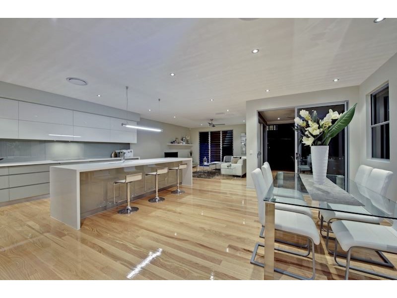 31 Wyena Street, Camp Hill QLD 4152