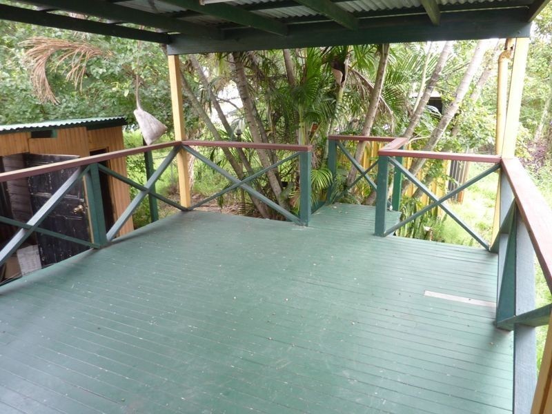 13 Wolseley Street, Woolloongabba QLD 4102