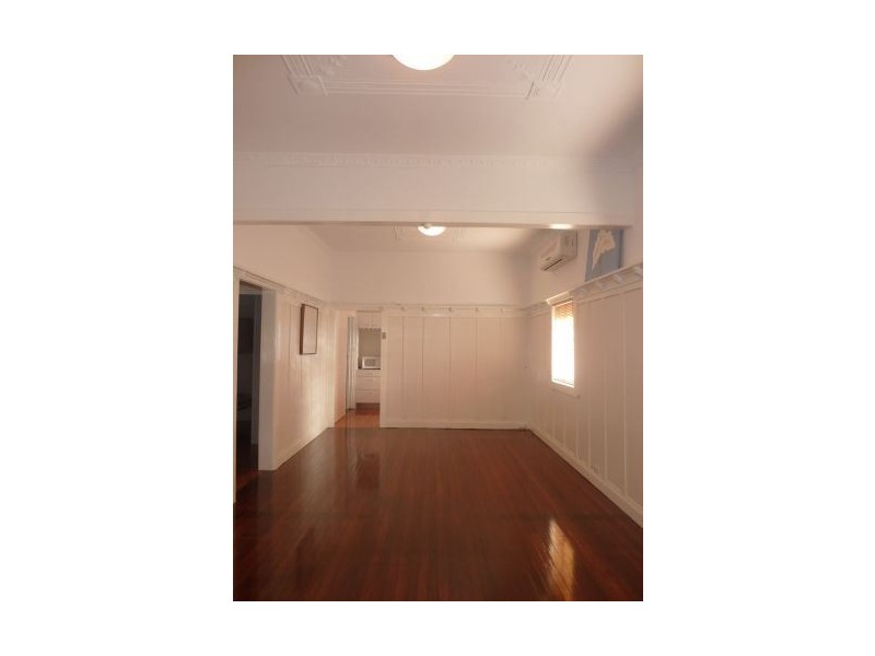 80 Ridge Street, Greenslopes QLD 4120