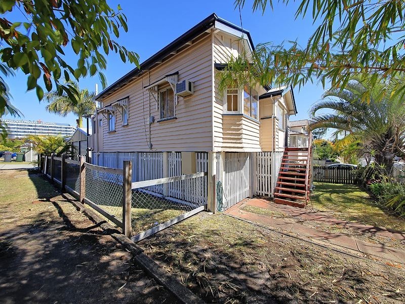 80 Ridge Street, Greenslopes QLD 4120