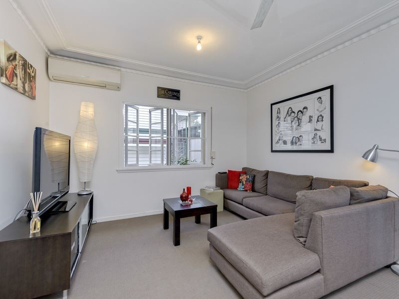 34 Eleanor Street, Carina QLD 4152