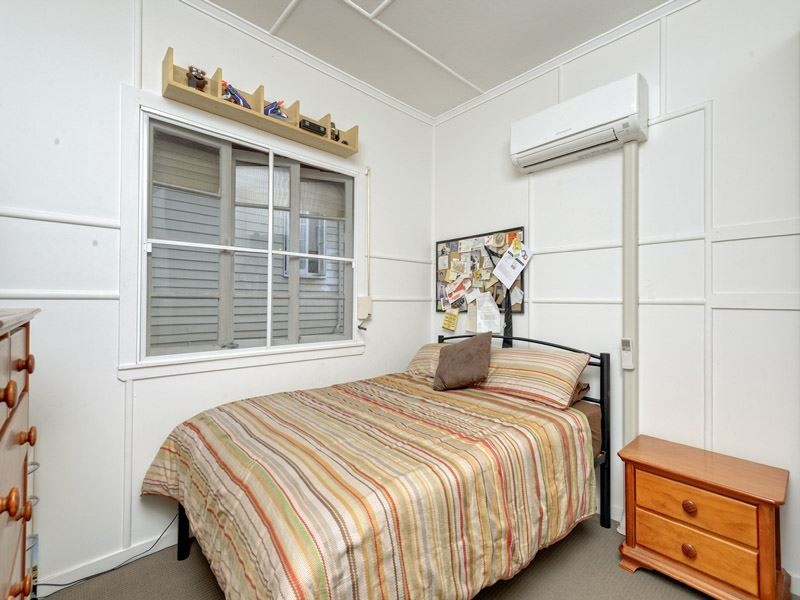 34 Eleanor Street, Carina QLD 4152