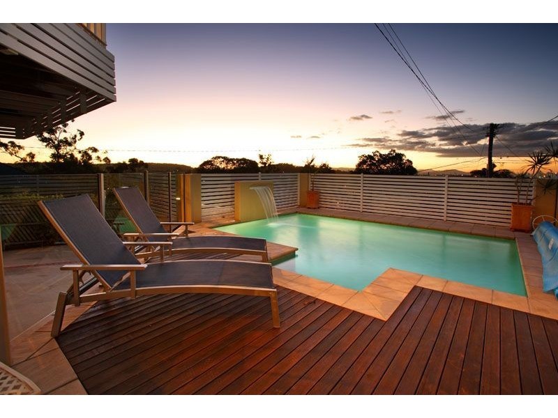 37 Dagmar Street, Holland Park West QLD 4121