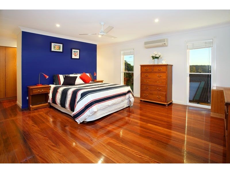 37 Dagmar Street, Holland Park West QLD 4121