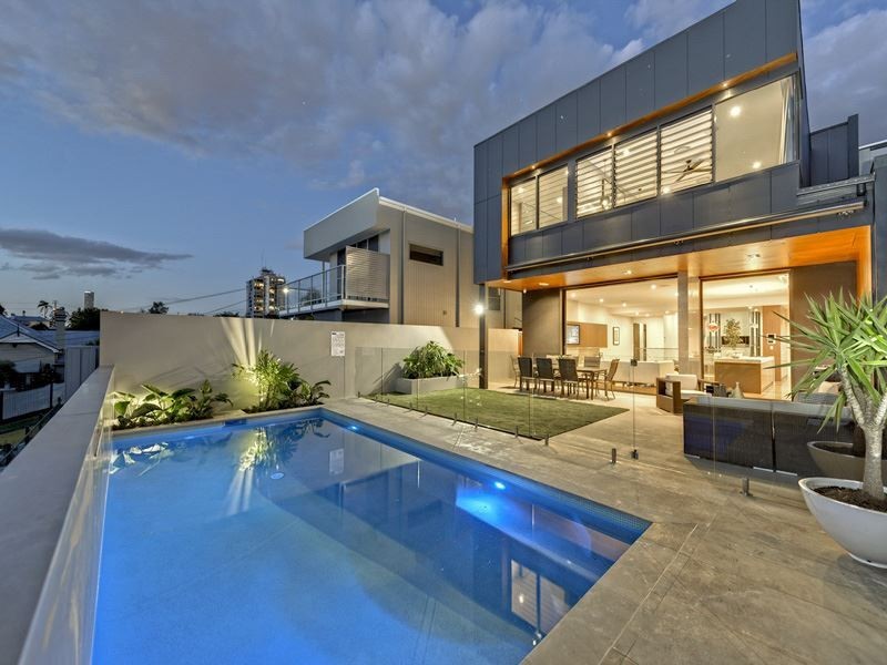 3 Rosebery Street, Highgate Hill QLD 4101