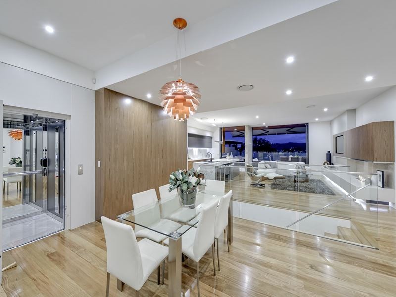 3 Rosebery Street, Highgate Hill QLD 4101