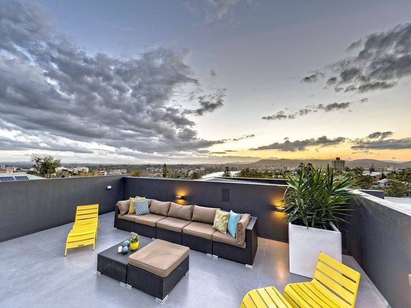 3 Rosebery Street, Highgate Hill QLD 4101