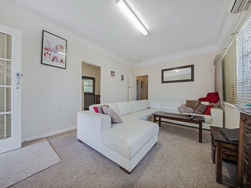 9 Gristock Street, Coorparoo QLD 4151